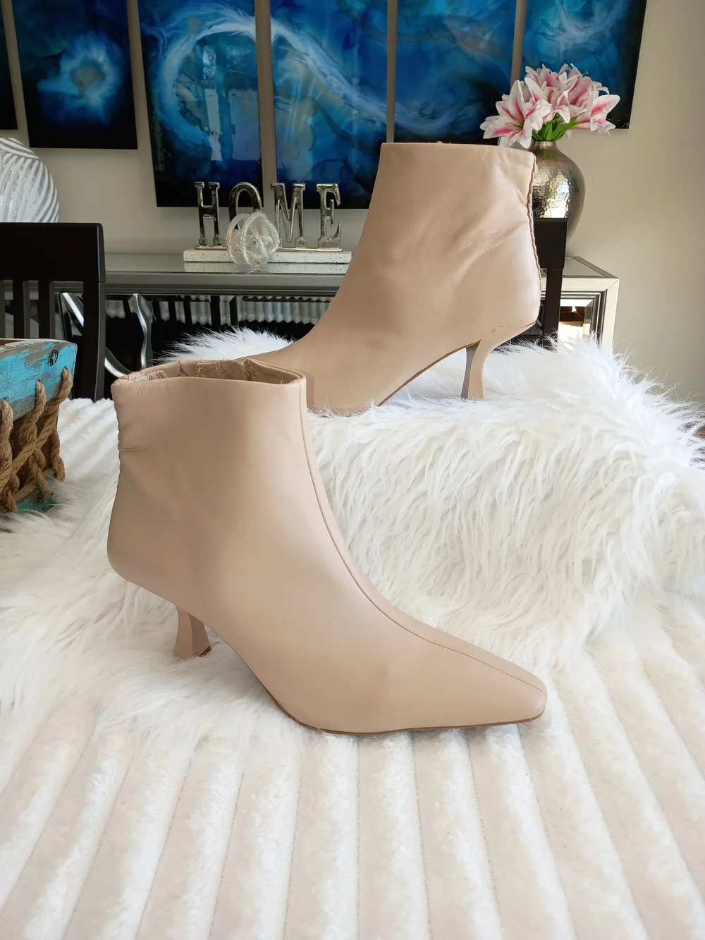 Donald J. Pliner Baltmorsp Light Beige Pointed-Toe Ankle Booties 9.5